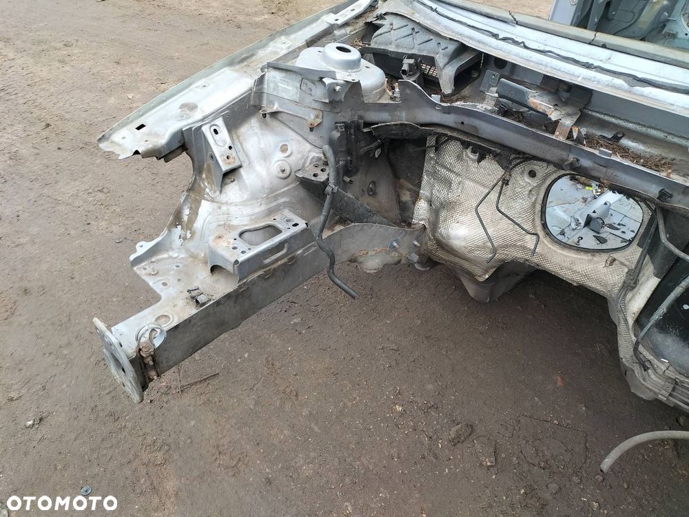 ĆWIARTKA PODŁUŻNICA PRAWY PRZÓD AUDI A3 8P LY7H - 4