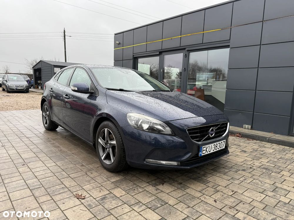 Volvo V40 D2 Kinetic - 2