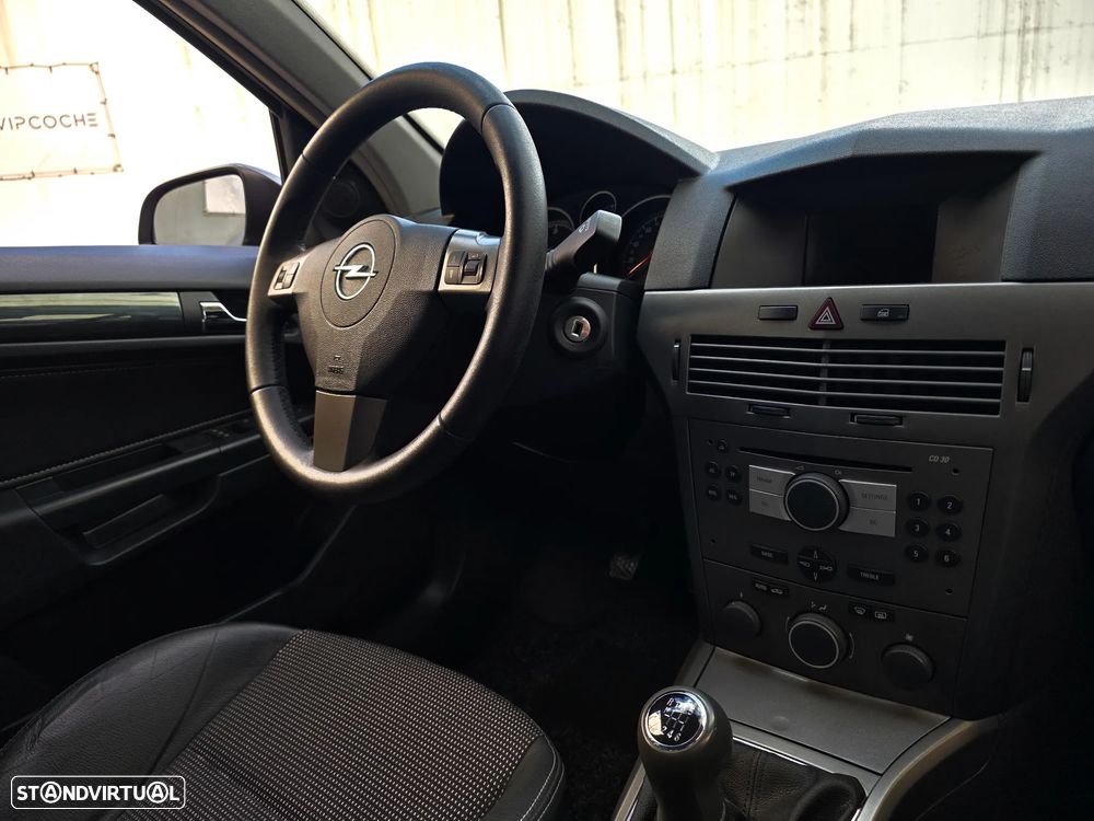 Opel Astra 1.3 CDTI Cosmo - 45