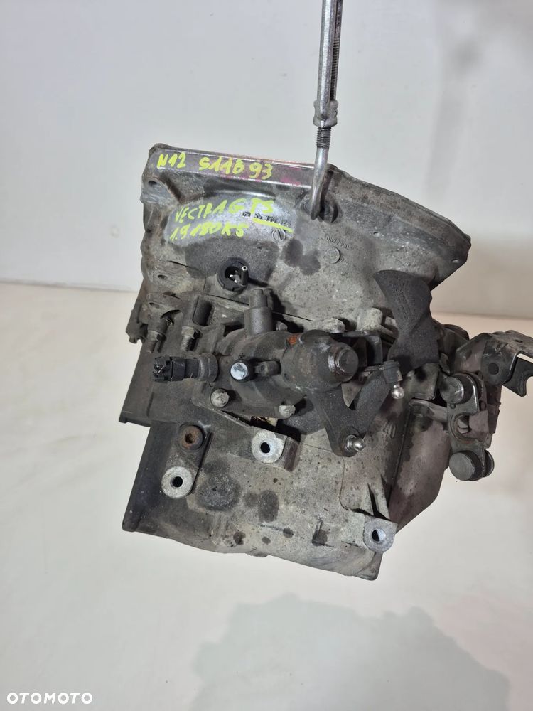 SKRZYNIA BIEGÓW OPEL VECTRA GTS SAAB 93 1.9 CDTI 130KW 55350375 F40 - 4