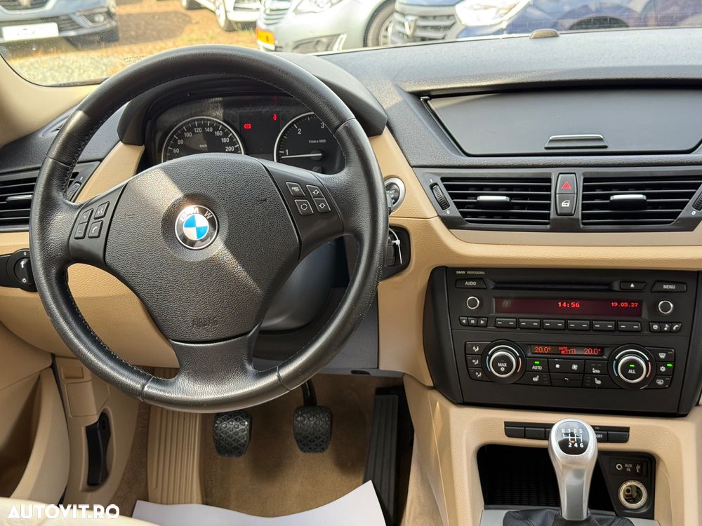 BMW X1 xDrive20d - 9