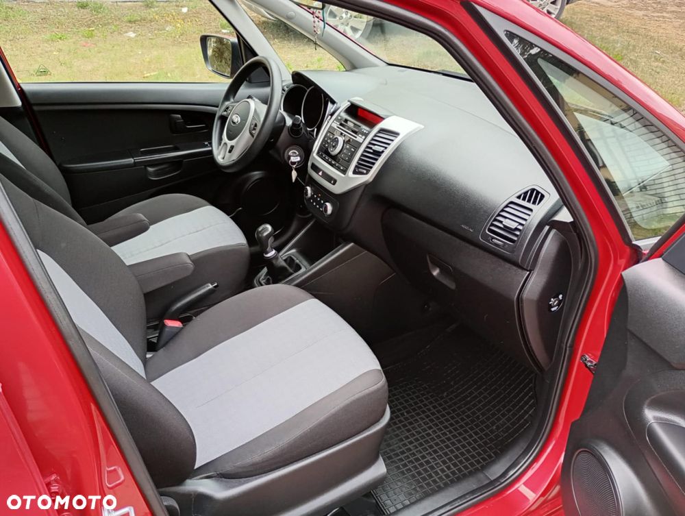 Kia Venga 1.4 M - 4
