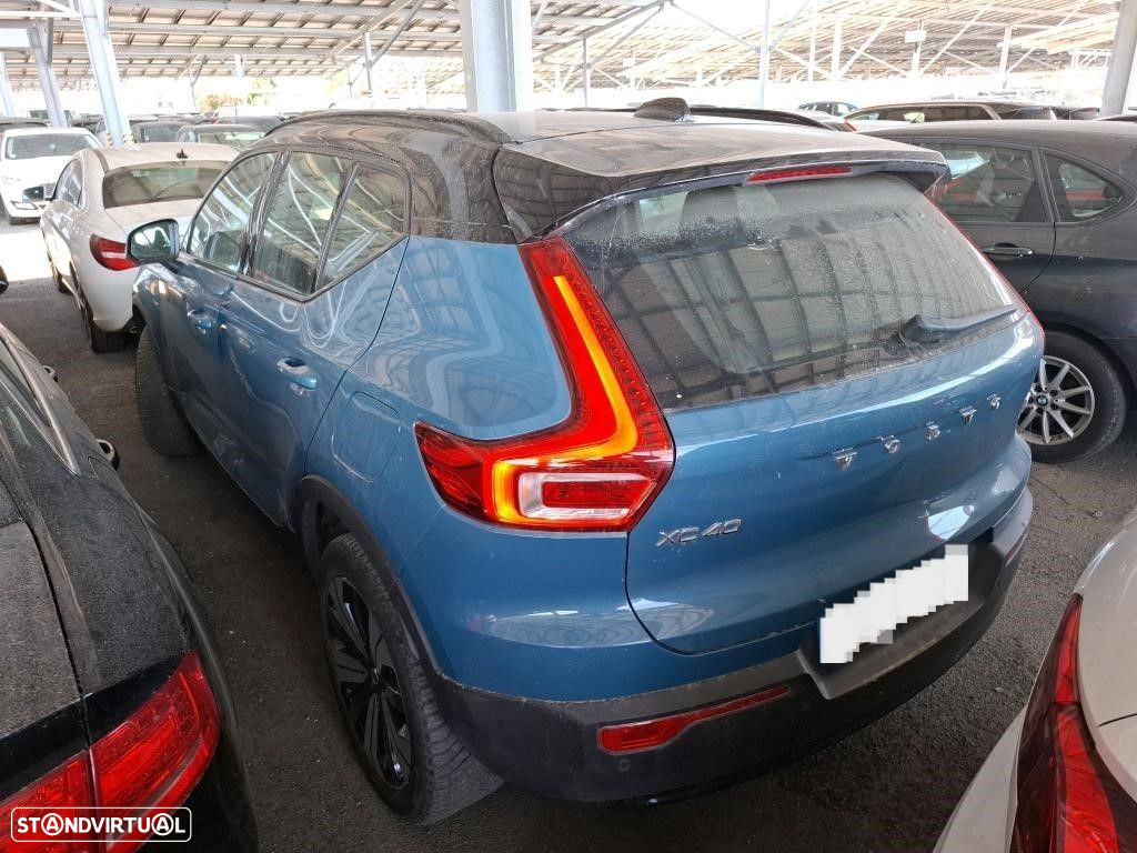 Volvo XC 40 Recharge Plus - 3