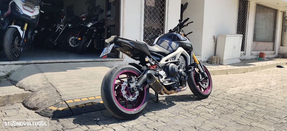 Yamaha MT-09 - 8