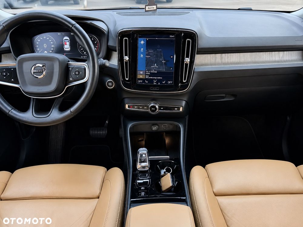 Volvo XC 40 T4 AWD Geartronic Inscription - 9