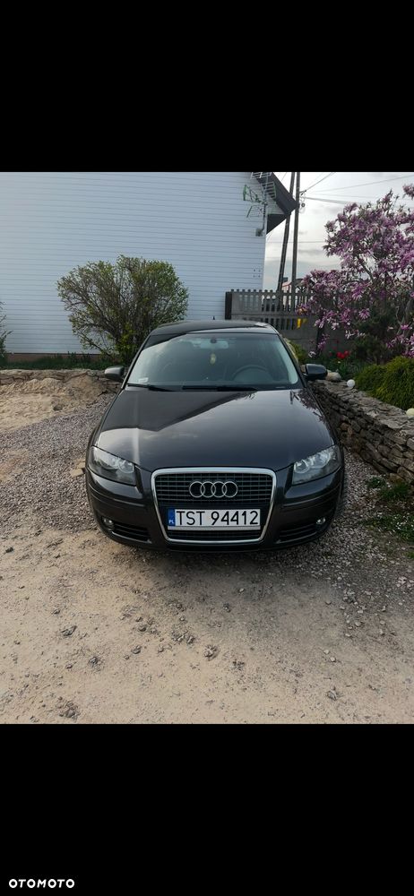 Audi A3 Sportback 2.0 TDI Ambiente - 2