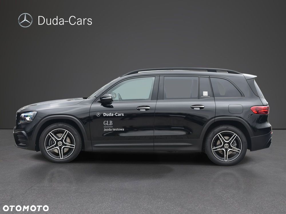 Mercedes-Benz GLB 220 d 4-Matic AMG Line 8G-DCT - 3