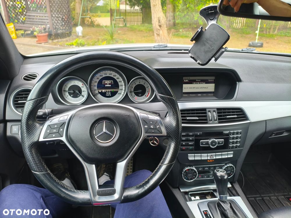 Mercedes-Benz Klasa C 250 CGI BlueEff Sport - 10