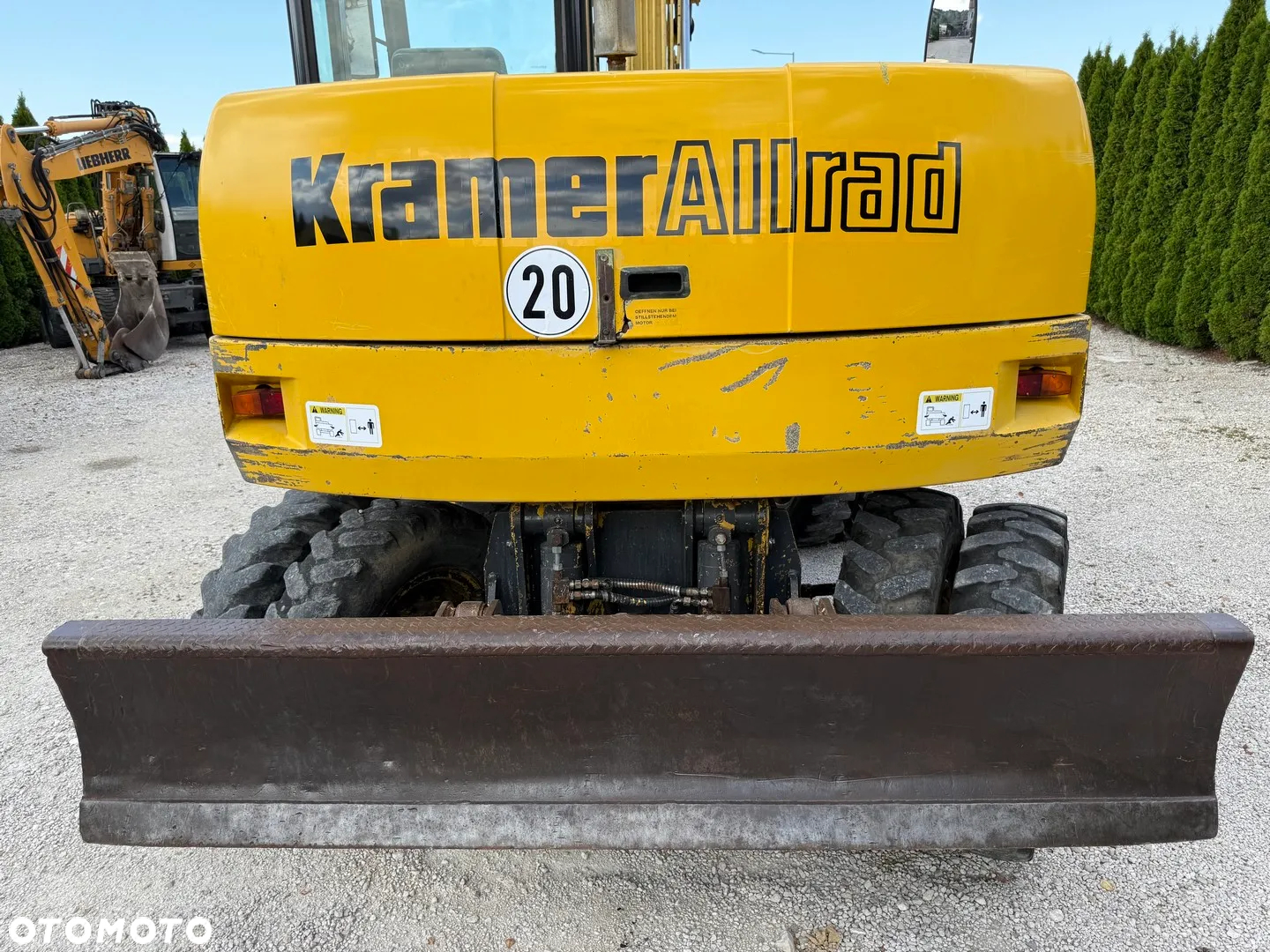 Kramer 812 KOPARKA KOŁOWA/ 12 TON / DWIE OSIE SKRĘTNE / MAŁE GABARYTY / BARDZO ZWROTNA / ZADBANA Z NIEMIEC / 70 75 80 90 100 110 / 308 310 / TEREX TW - 22