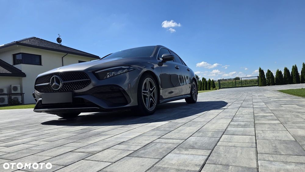 Mercedes-Benz Klasa A 200 AMG Line 7G-DCT - 7