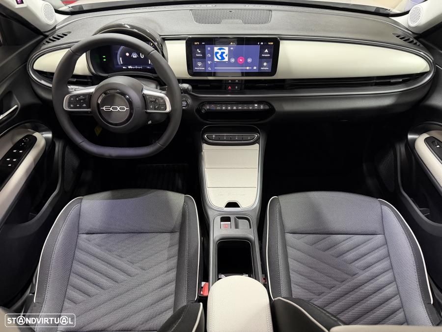 Fiat 600 1.2 Hybrid La Prima - 18