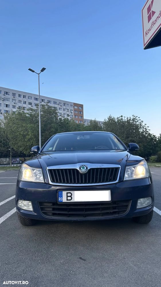 Skoda Octavia 1.6 TDI AMBITION - 32