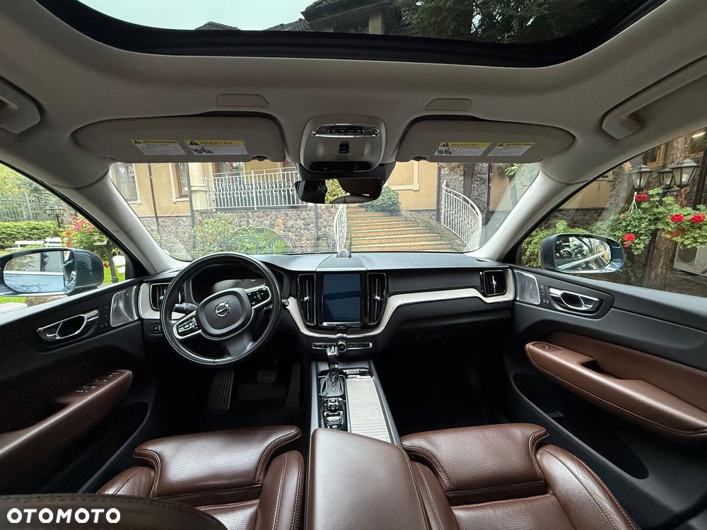 Volvo XC 60 T6 AWD Geartronic Inscription - 11