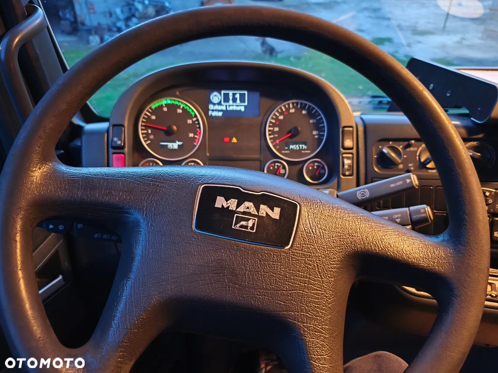 MAN TGL 12.210 - 7
