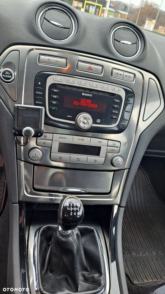 Ford Mondeo 2.0 TDCi Silver X Plus - 10