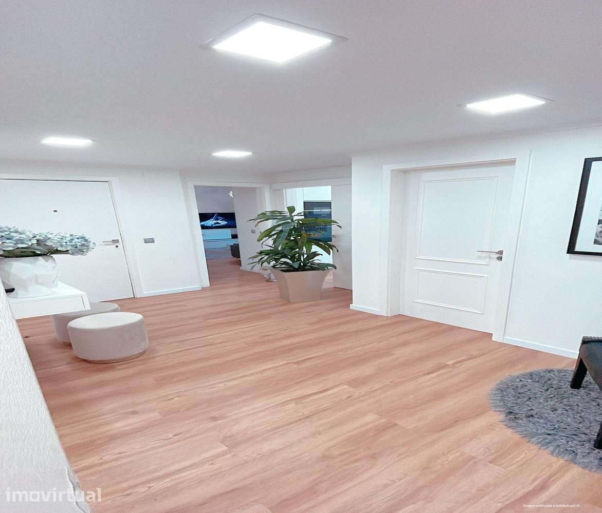 Apartamento T3 à venda em Lagoa e Carvoeiro, Lagoa — foto 4