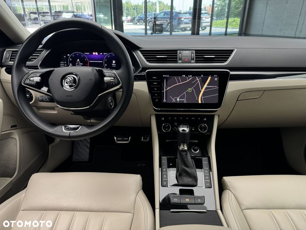 Skoda Superb 2.0 TSI 4x4 L&K DSG - 18