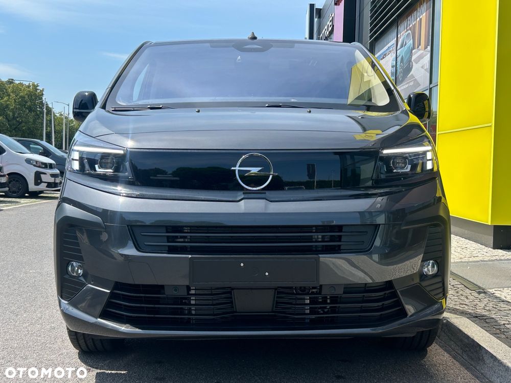Opel Zafira 2.2 Diesel XL Business VIP - 2