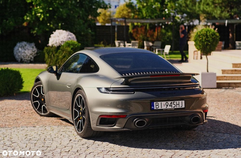 Porsche 911 Turbo S - 7