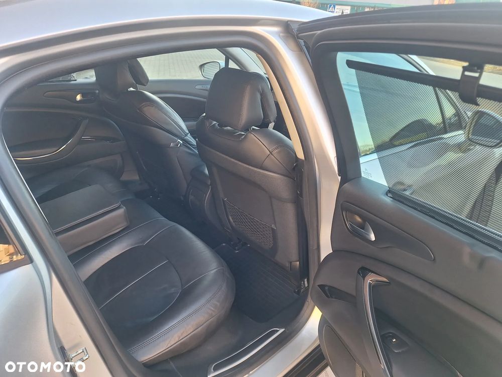 Citroën C5 3.0 HDi V6 Exclusive - 11