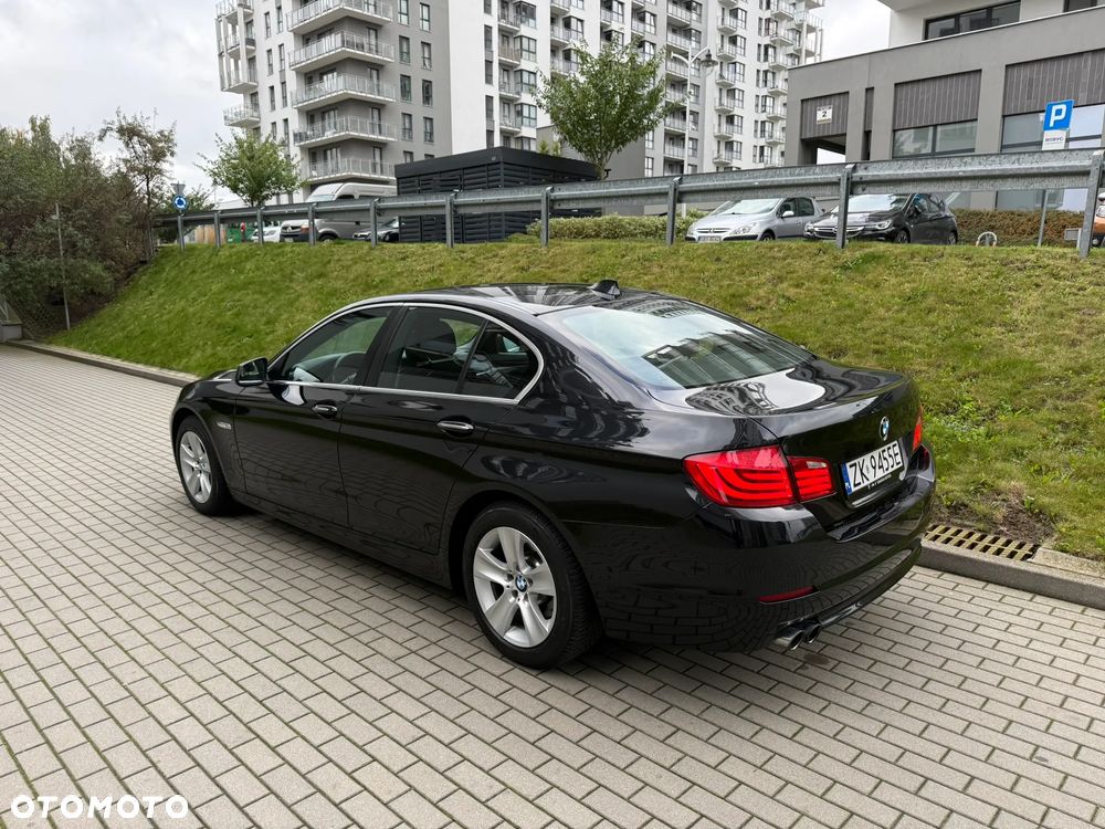 BMW Seria 5 520d - 4