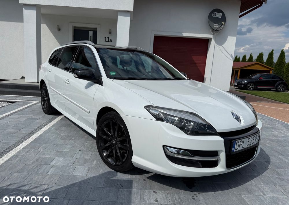 Renault Laguna ENERGY dCi 175 FAP Start & Stop GT - 2