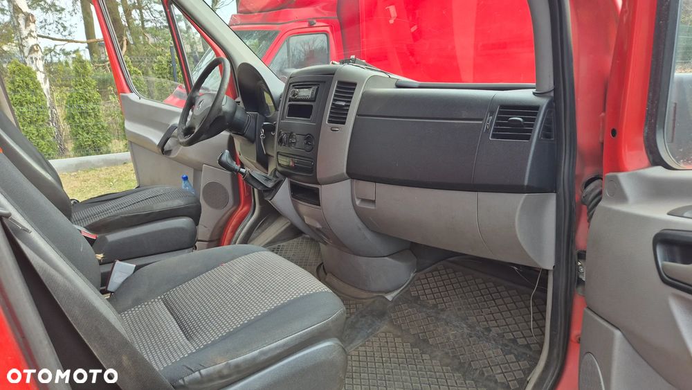 Mercedes-Benz SPRINTER - 7