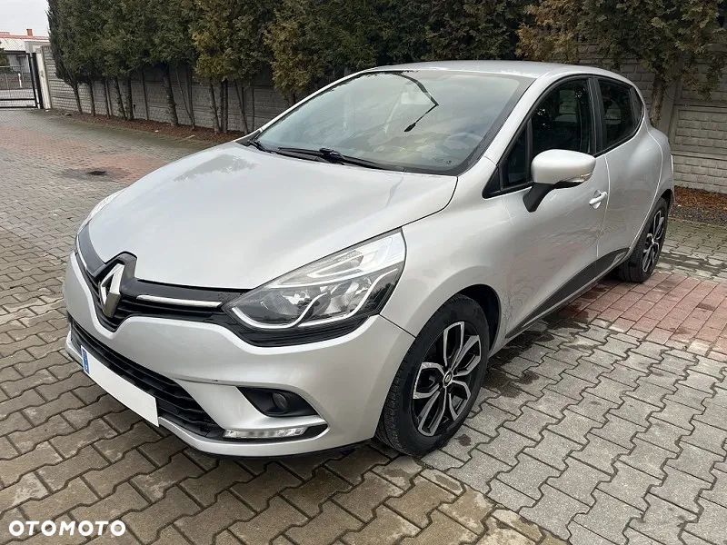 Renault Clio - 1
