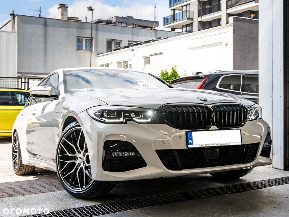 BMW Seria 3 320d xDrive M Sport sport - 4