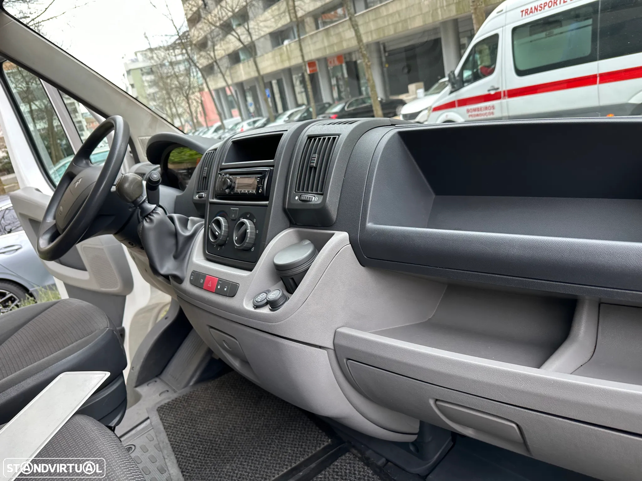 Citroën Jumper L2H2 2.2HDi 120cv - 18