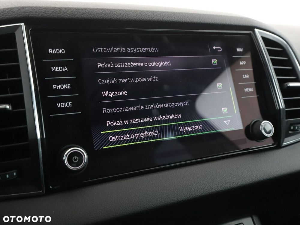 Skoda Karoq 1.6 TDI 4x2 Style DSG - 27