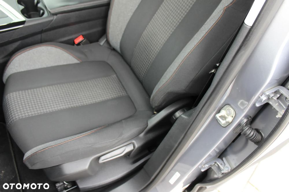 Peugeot 3008 BlueHDi 120 Stop & Start Business-Line - 22