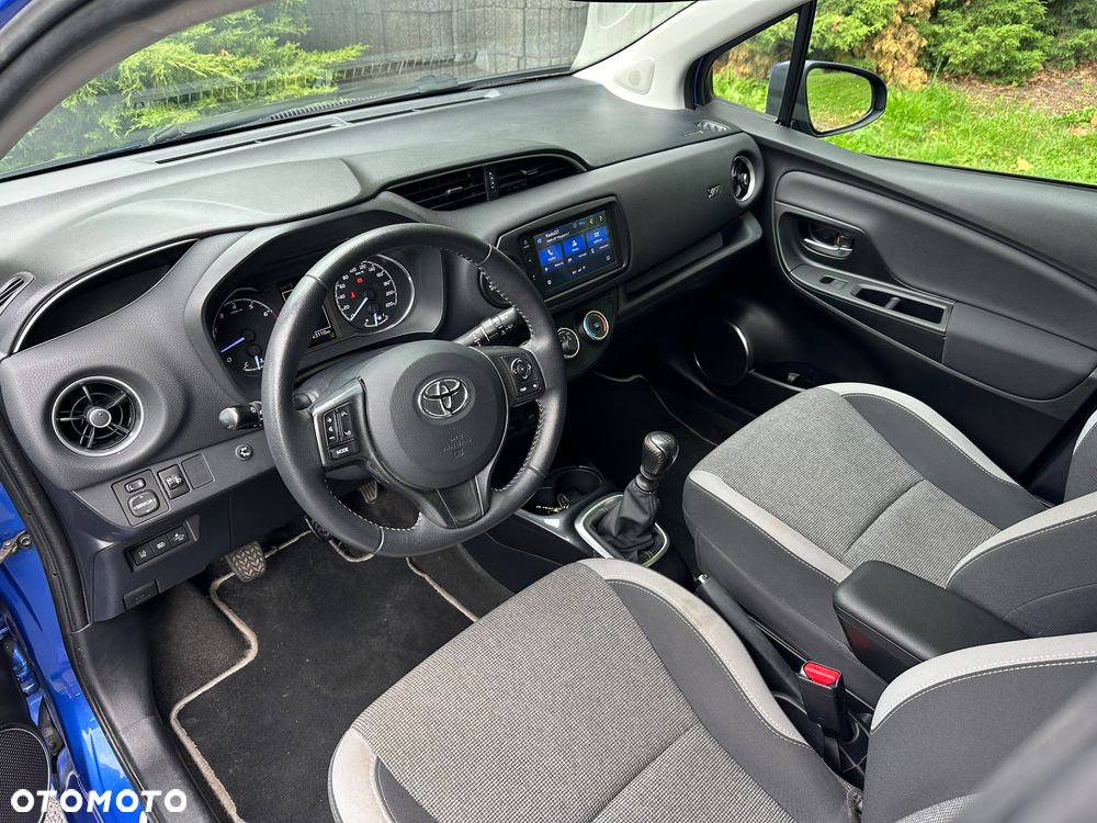 Toyota Yaris 1.5 20th Anniversary - 11