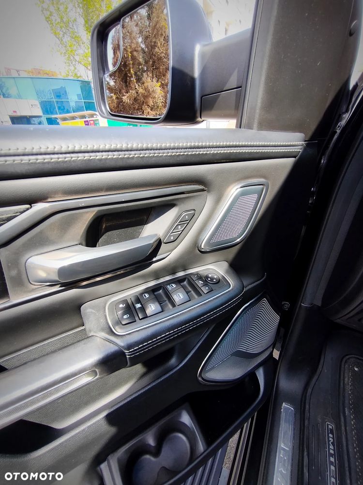 RAM 1500 Crew Cab Limited - 28