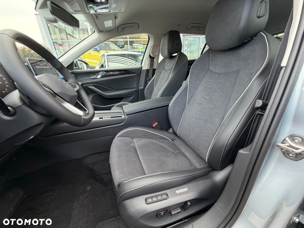Volkswagen Passat Variant 2.0 TDI SCR Business Plus DSG - 10