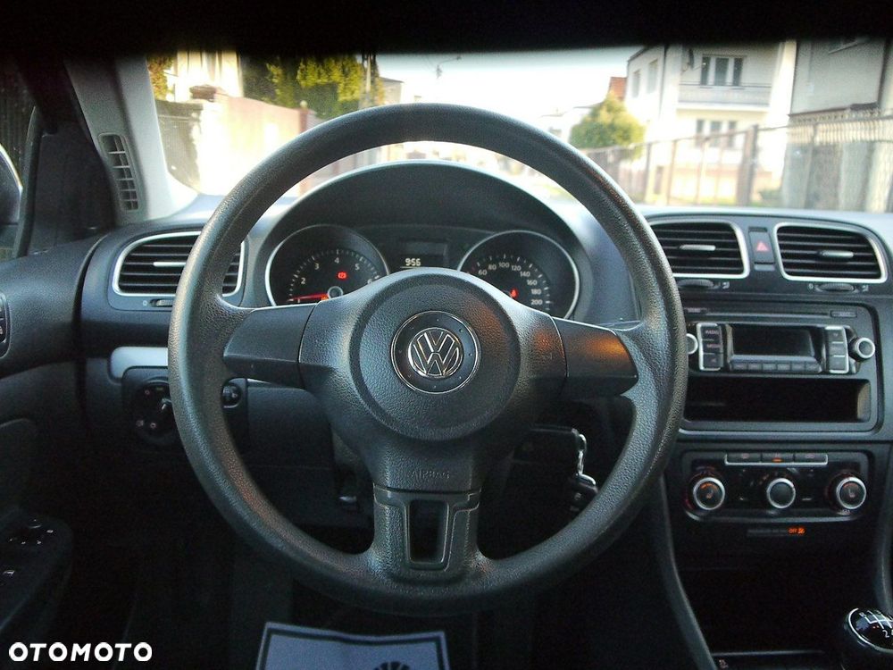 Volkswagen Golf Variant - 15