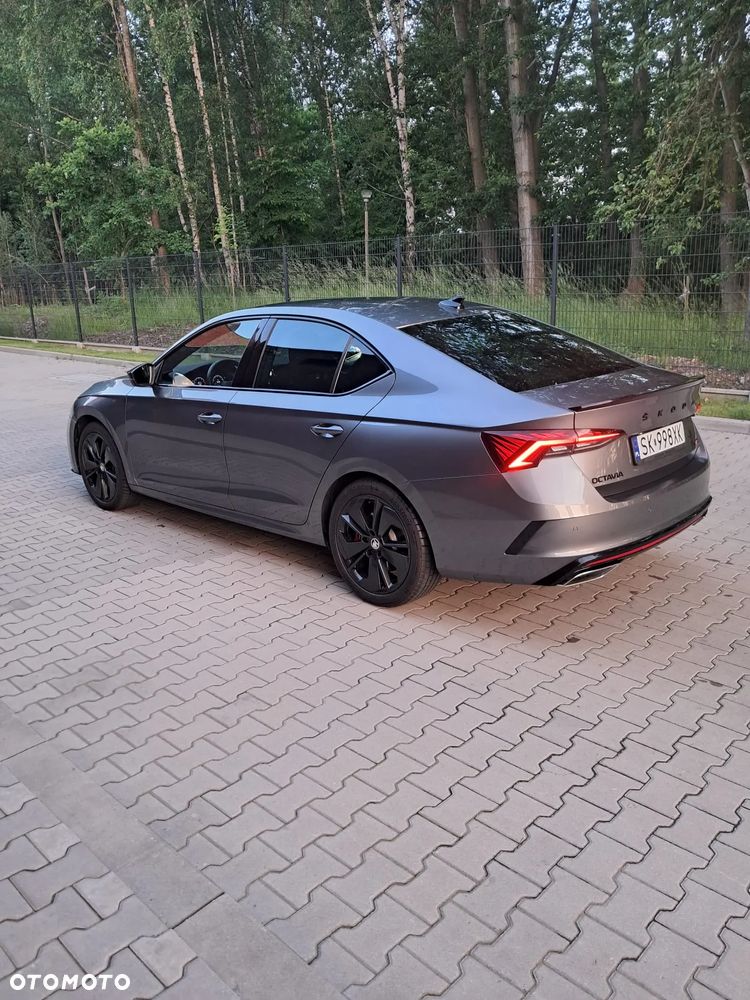 Skoda Octavia 2.0 TSI RS - 4