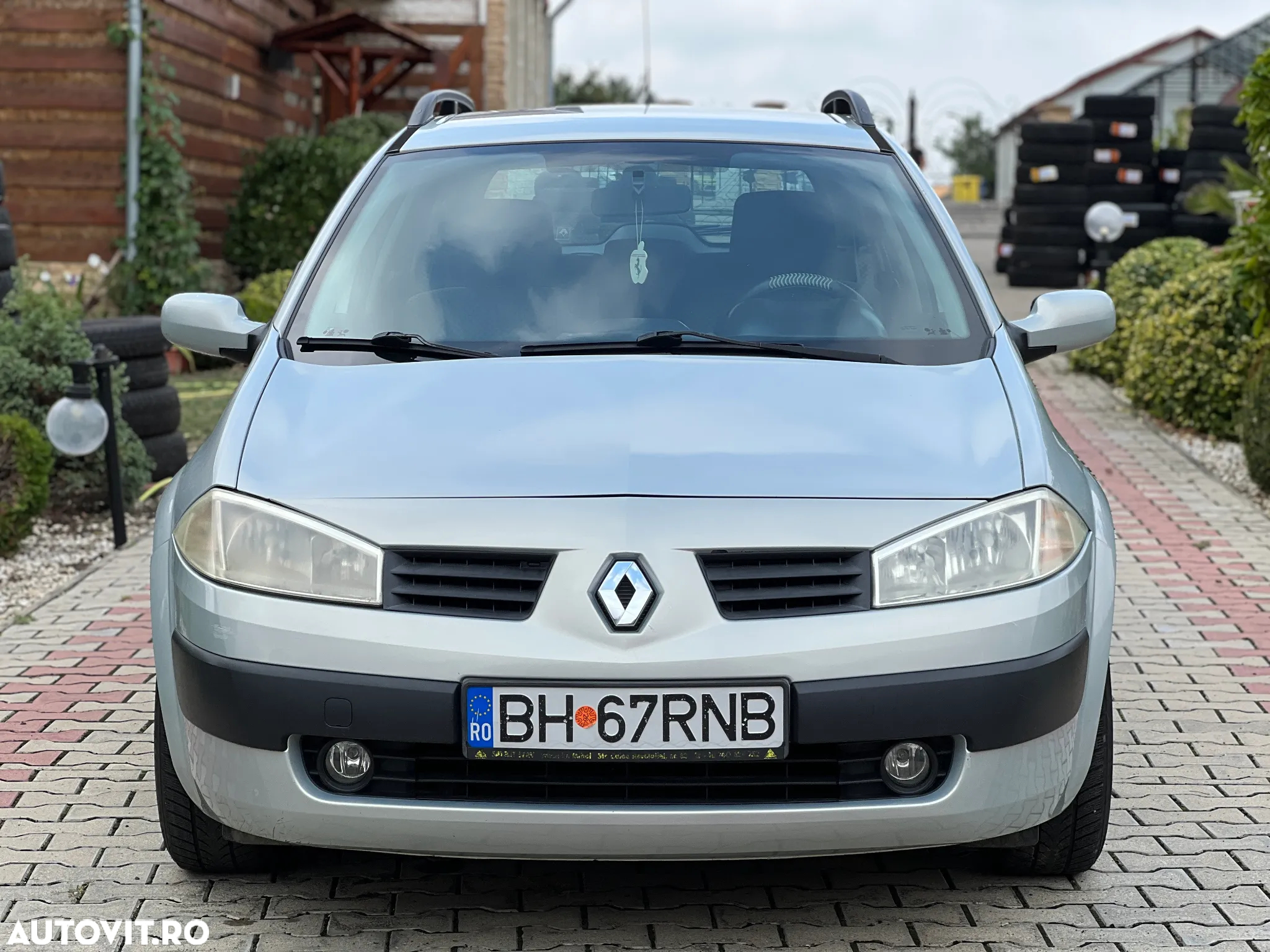 Renault Megane 1.6 Authentique - 11