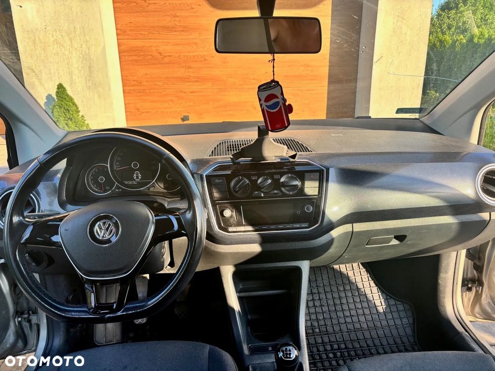 Volkswagen up! 1.0 move - 7