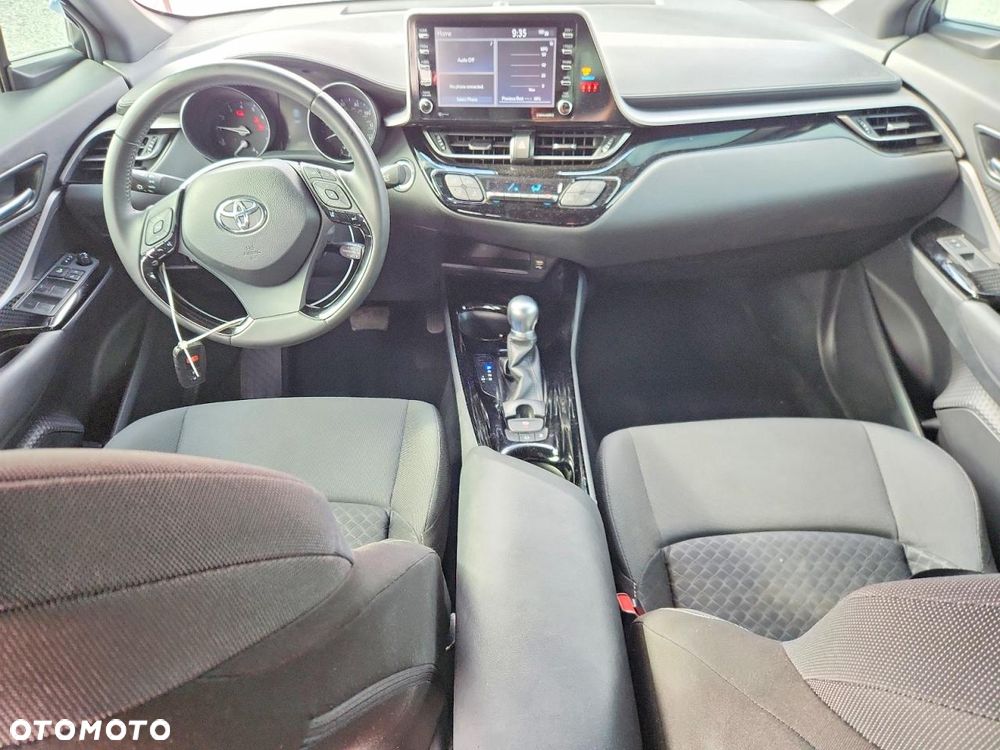 Toyota C-HR - 7