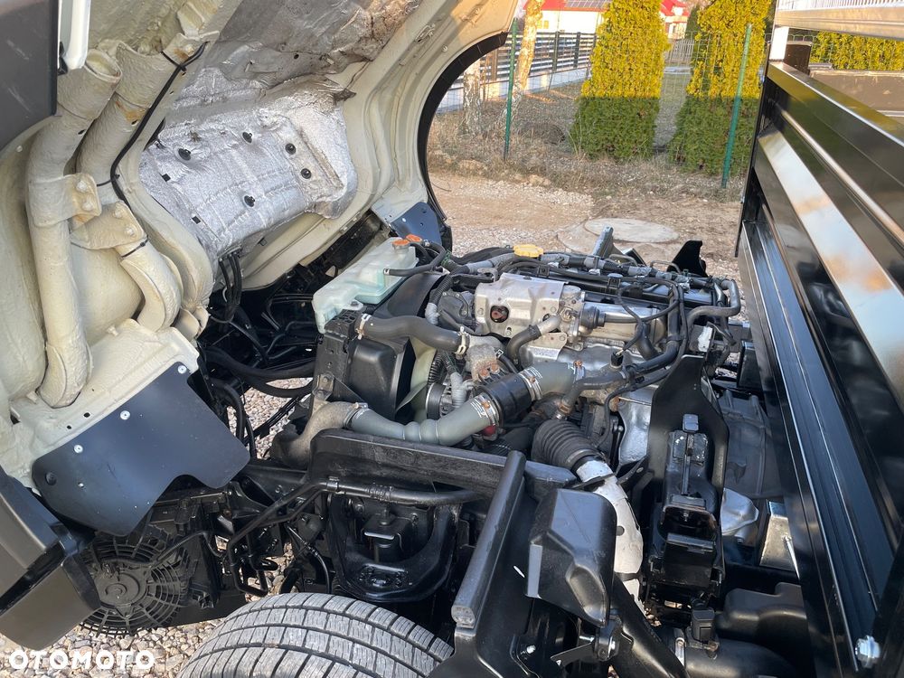 Nissan Cabstar NT400 - 34
