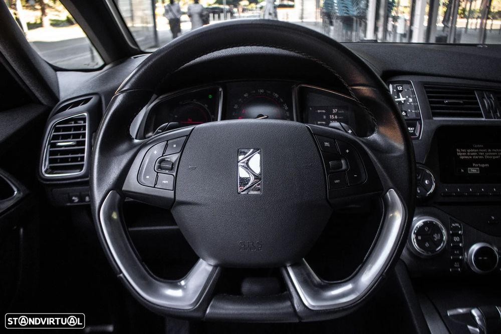Citroën DS5 2.0 HDi Hybrid4 So Chic CMP6 - 12