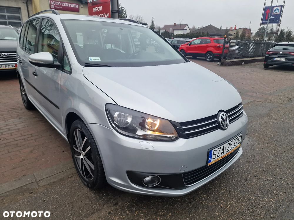 Volkswagen Touran 1.6 TDI DPF BlueMot Comfortline - 3
