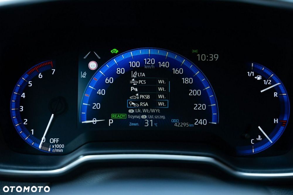 Toyota Corolla 1.8 Hybrid Comfort - 28