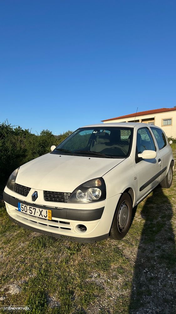 Renault Clio - 1