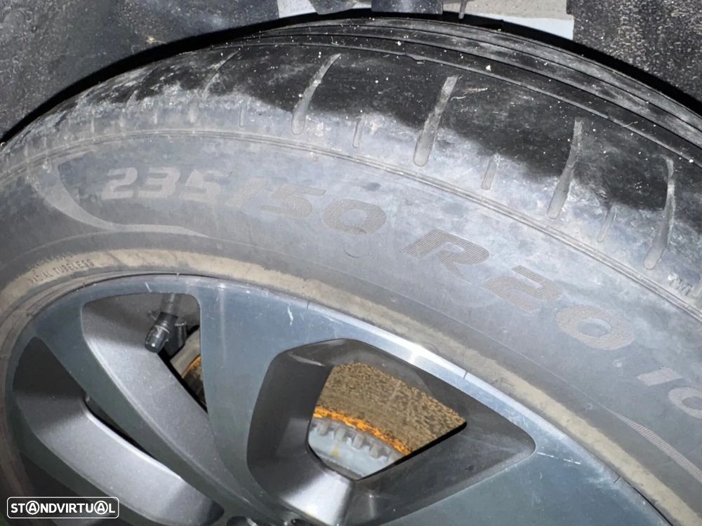 Land Rover Discovery Sport - 54