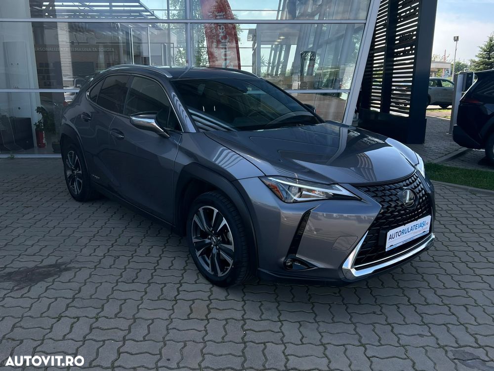 Lexus UX 250h (E-FOUR) Executive Line - 10