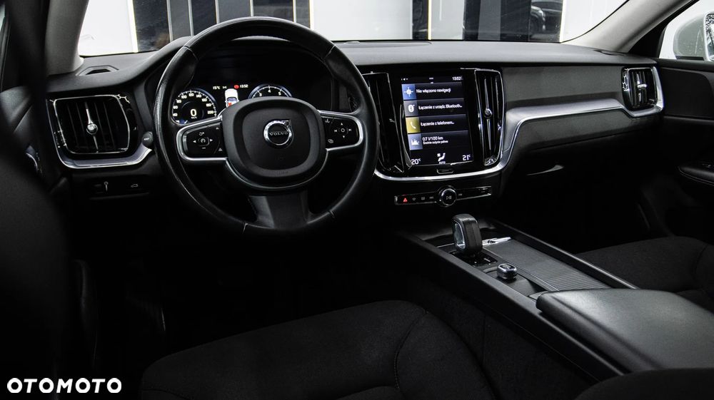 Volvo V60 B3 B Momentum Core - 9