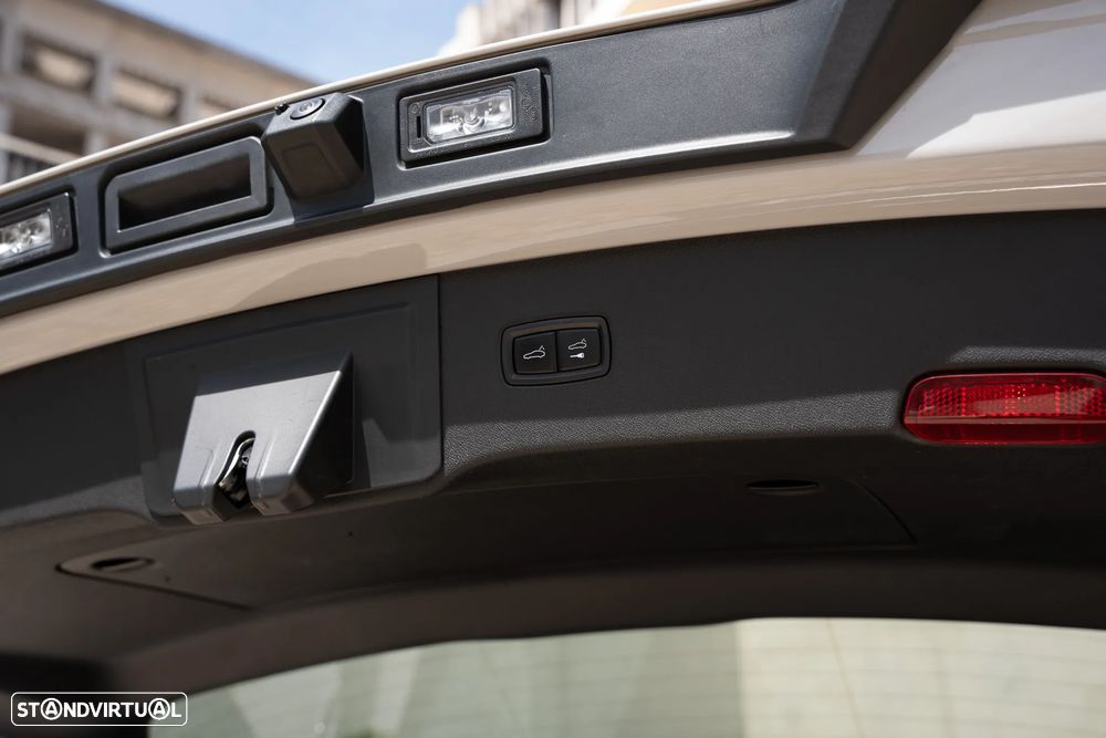 Porsche Cayenne E-Hybrid - 35