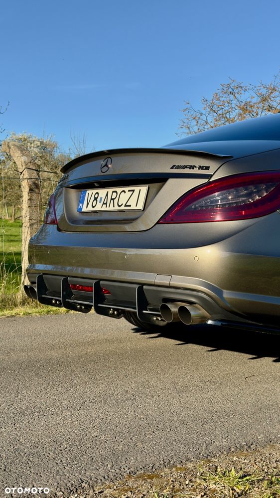 Mercedes-Benz CLS 500 4-Matic BlueEff - 9